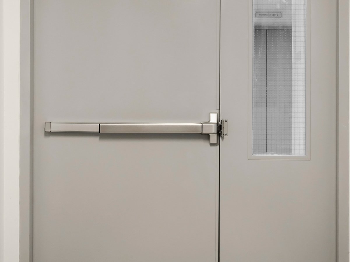 Brandschutztuer_Doppelseitige-Tuer_IS_2015_01_MS.jpg